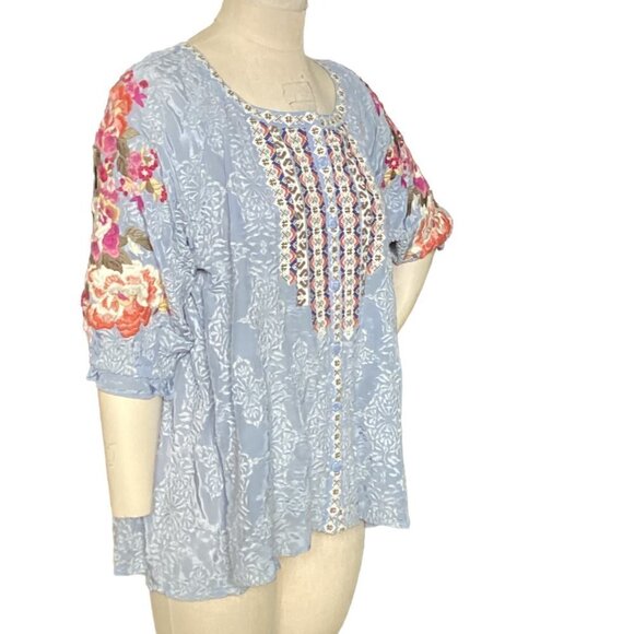 Sundance Ballets Melody Embroidered Detail Blouse Sz L Blue #228D - Picture 4 of 12